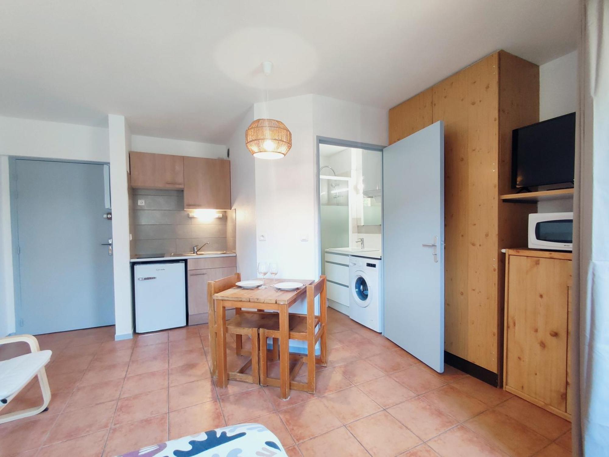 Le studio des Garrigues - Calme et fonctionnel Gréoux-les-Bains Extérieur photo